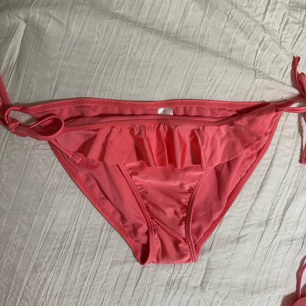 🌸🌸No Boundaries Pink Bikini Bottom